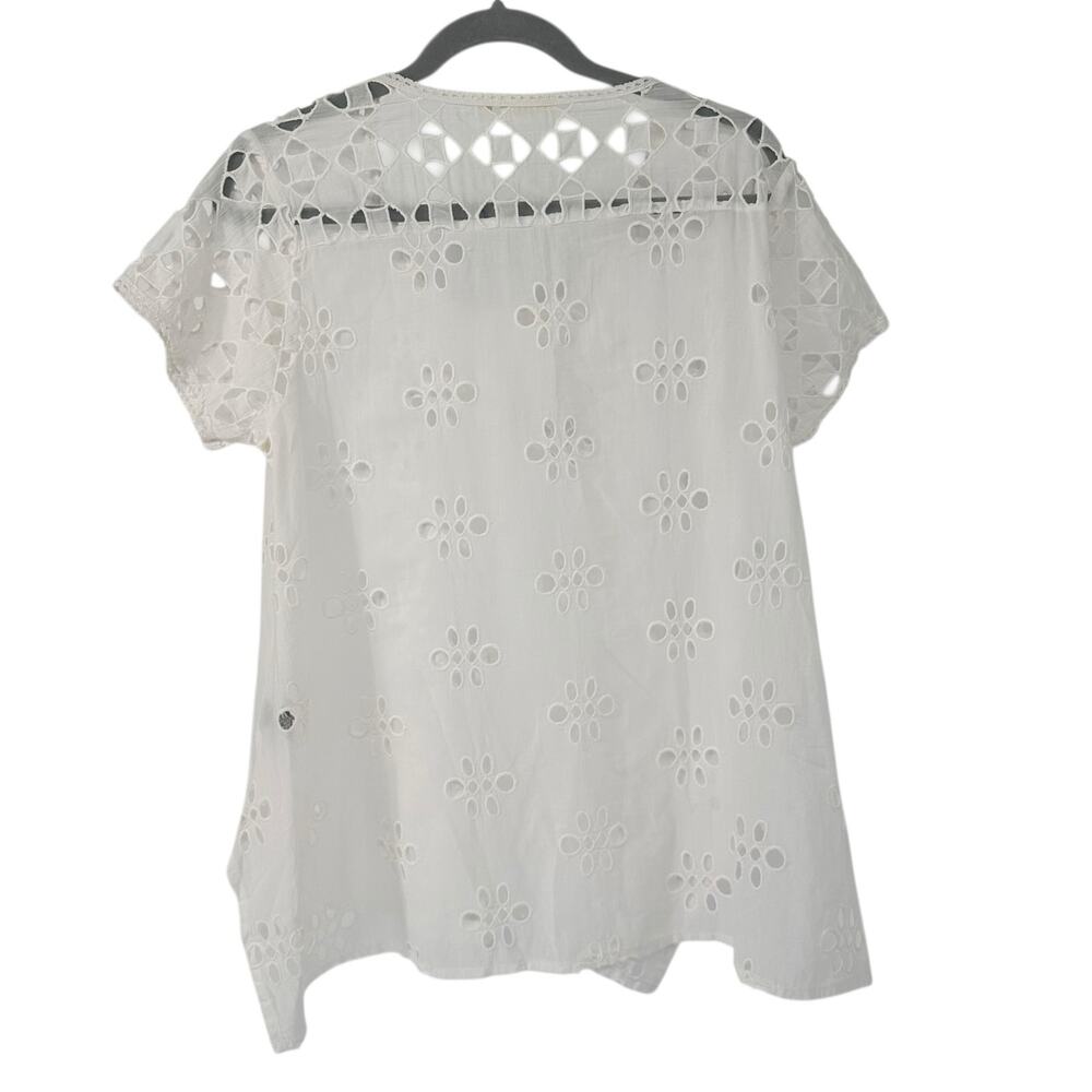 Dylan White Eyelet Lace ShortSleeve Blouse Sz Small - Picture 2 of 6